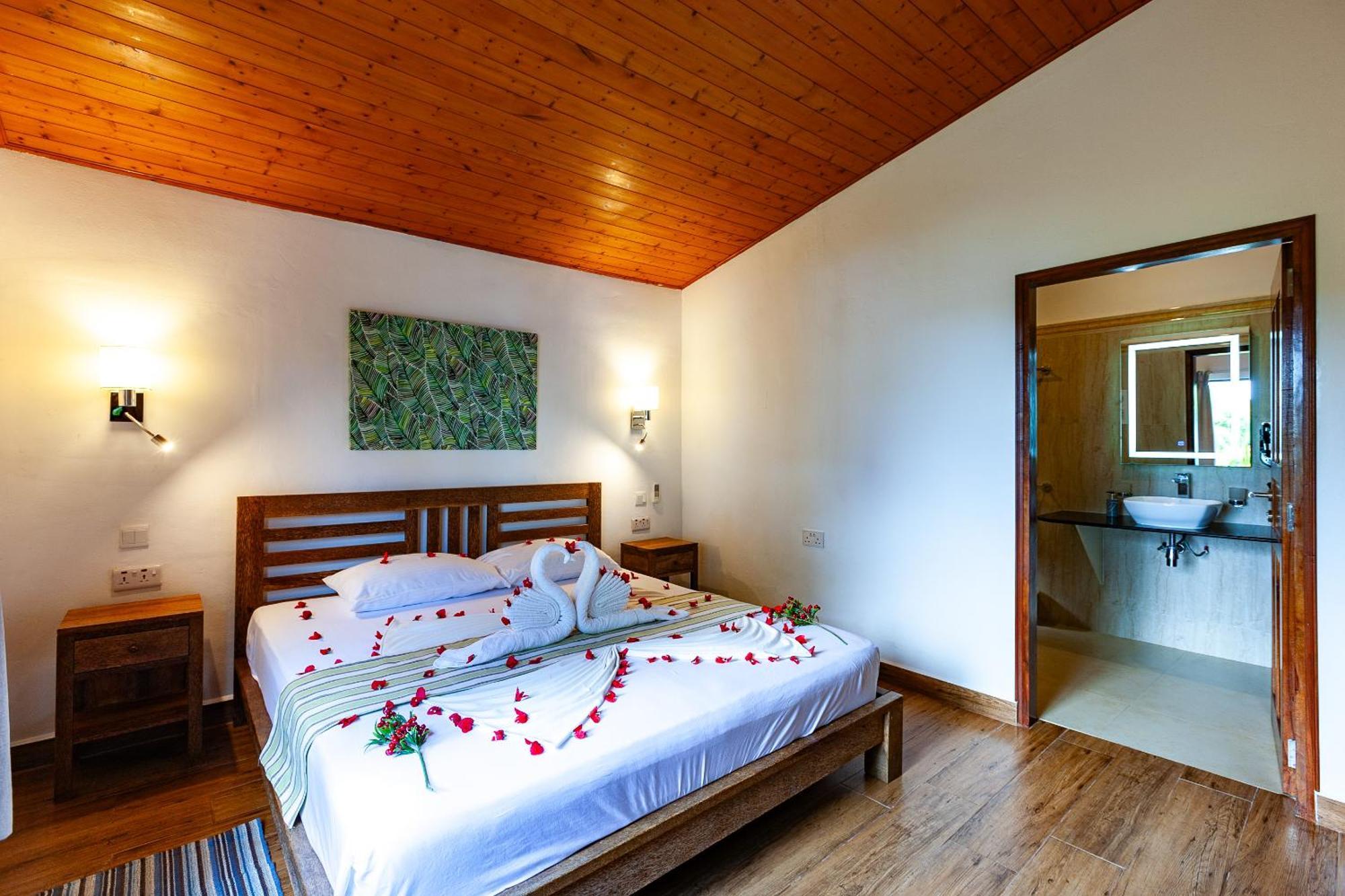 Chalets Cote Mer Баи-Сейнт-Энн Экстерьер фото