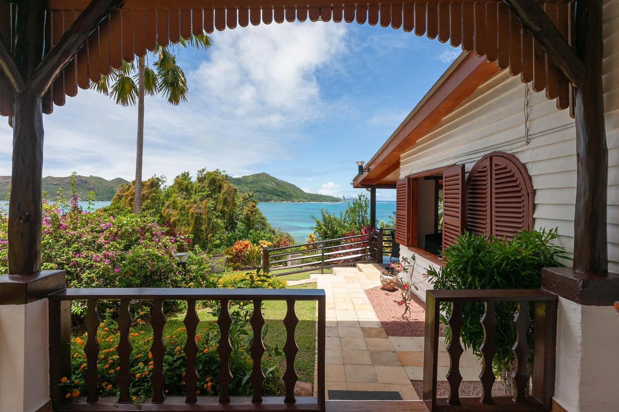 Chalets Cote Mer Баи-Сейнт-Энн Экстерьер фото